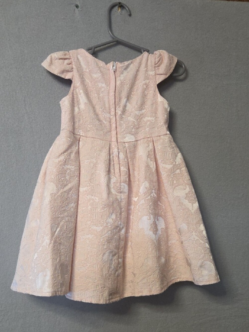 Girls' Lace Embroidered Pink Party Dress with Cap Sleeves - Picture 4 of 7